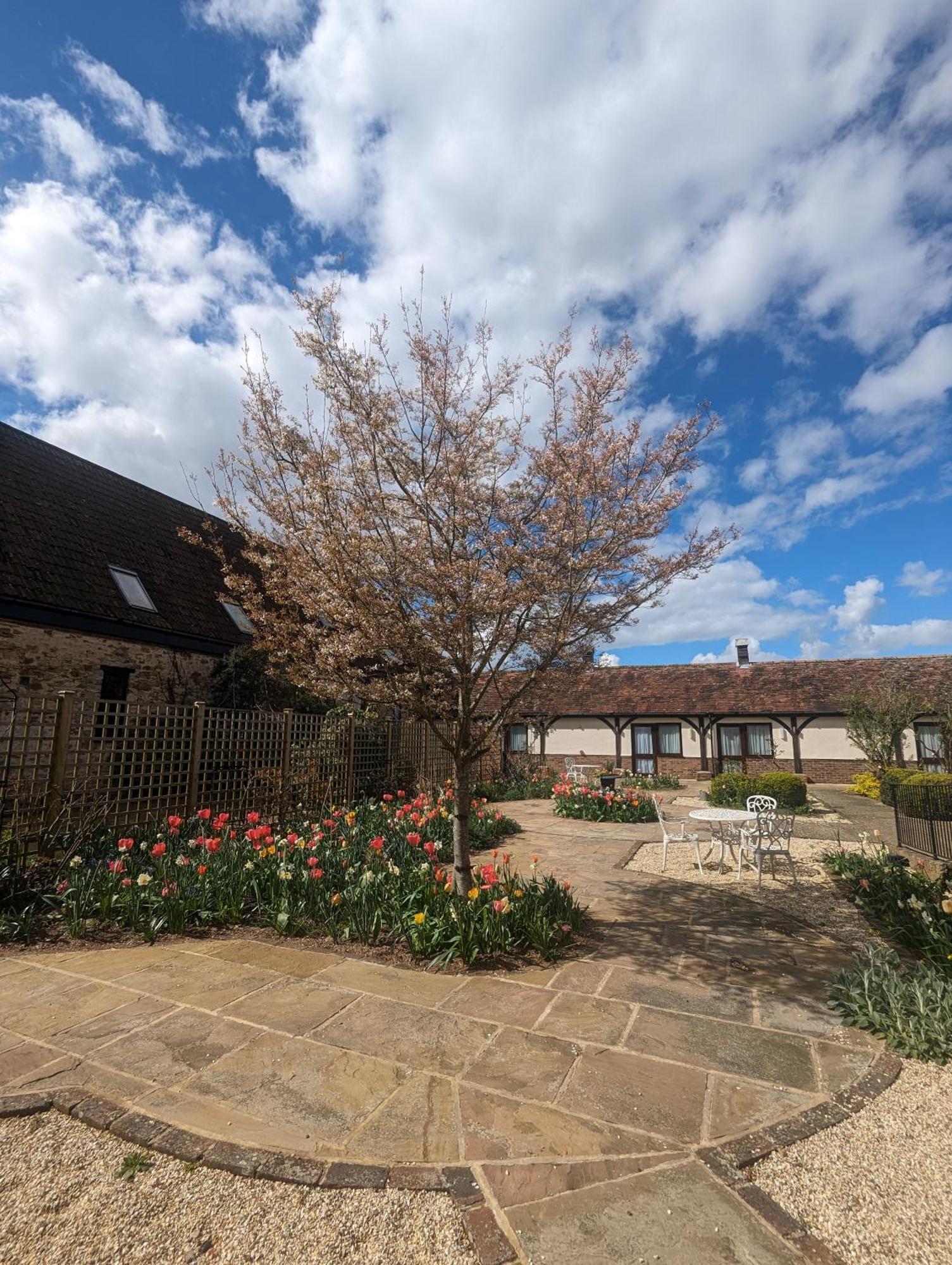 Kingfisher Barn B&B Abingdon-on-Thames Exterior foto